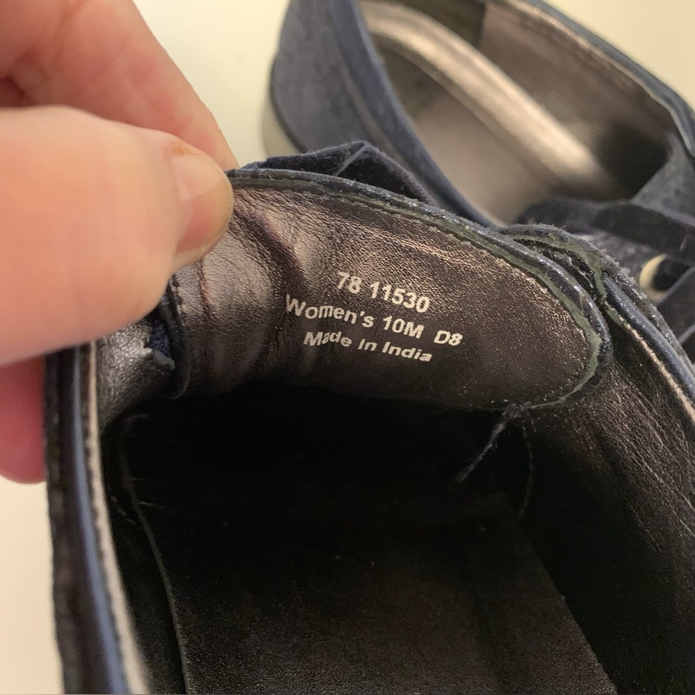 Johnston & Murphy lace up Loafers - Picture 6 of 7